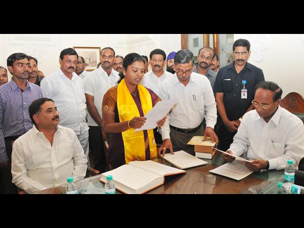 తంగిరాల ప్రమాణం