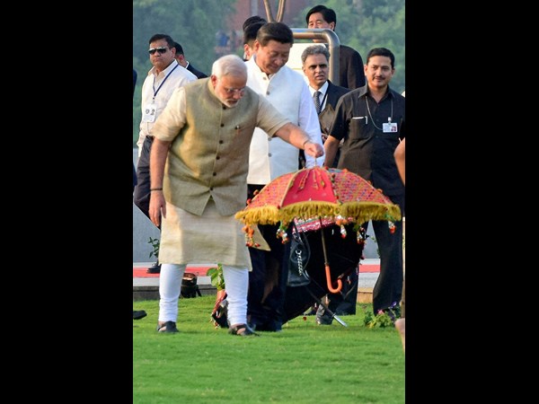  జిన్ పింగ్ మొదటి రోజు విశేషాలు