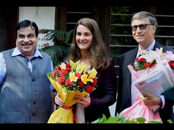 బిల్ గేట్స్తో వెంకయ్య భేటీ బిల్ గేట్స్తో వెంకయ్య భేటీ