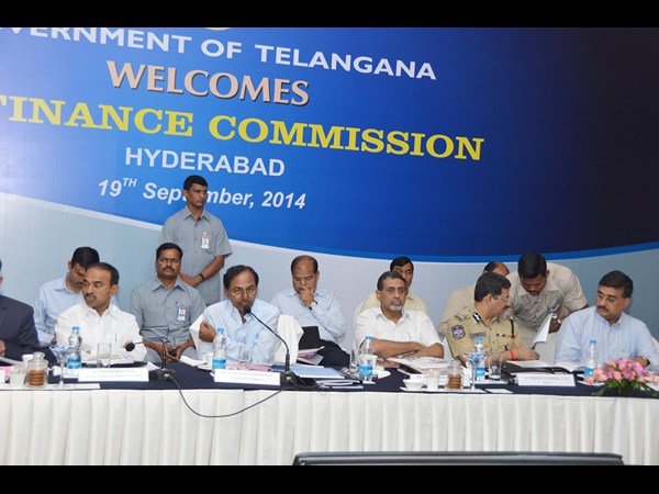  కేసీఆర్, 14వ ఆర్థిక సంఘం