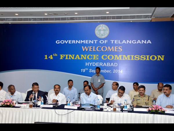 కేసీఆర్, 14వ ఆర్థిక సంఘం