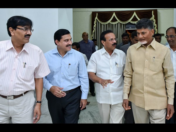 బాబు-సదానందగౌడ