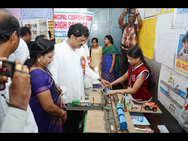  రాష్ట్ర స్ధాయి ఇన్‌స్పైర్ సైన్సు ఎగ్జిబిషన్‌ విశేషాలు