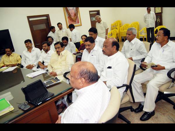  టీడీపీ పొలిట్ బ్యూరో