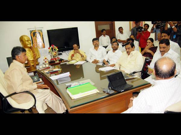  టీడీపీ పొలిట్ బ్యూరో