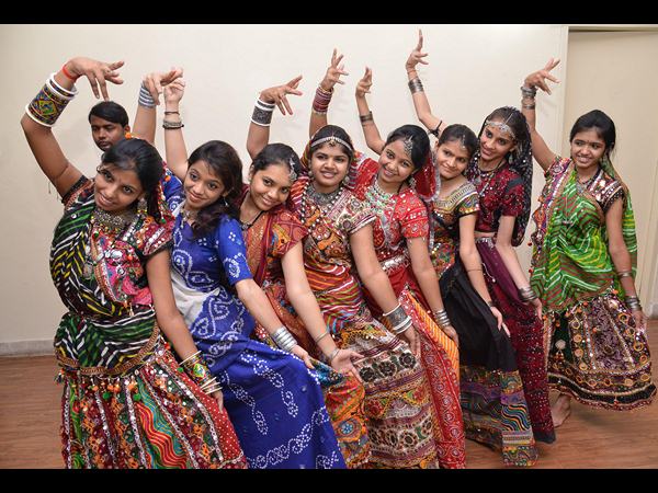 దాండియా