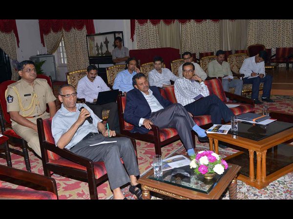  గవర్నర్ నరసింహాన్‌తో కేసీఆర్ భేటీ