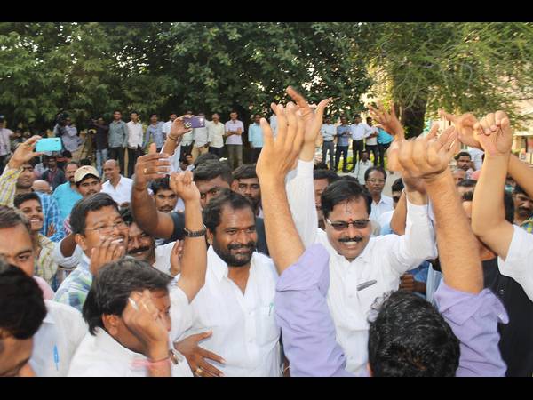  బతుకమ్మ
