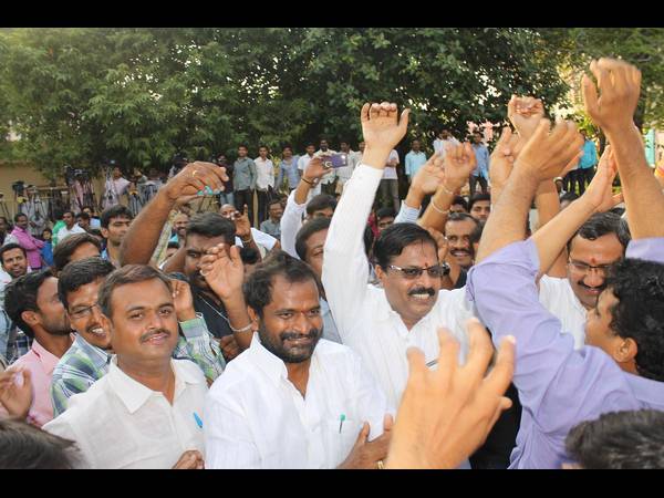  బతుకమ్మ