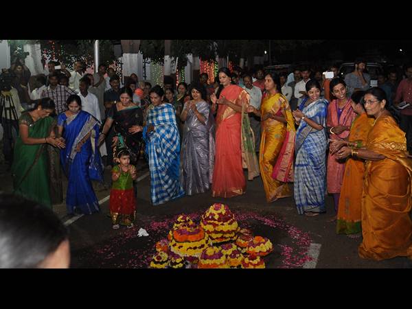బతుకమ్మ వేడుకలు