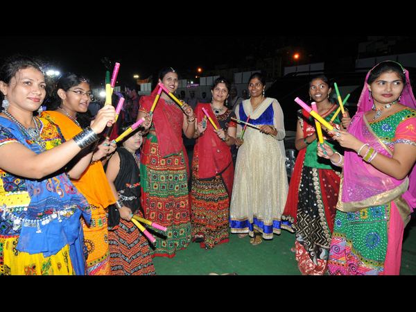 దాండియా