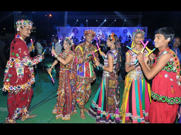 దాండియా