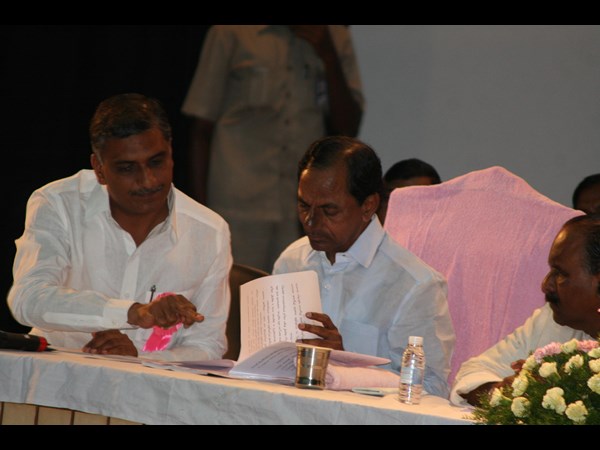 కేసీఆర్