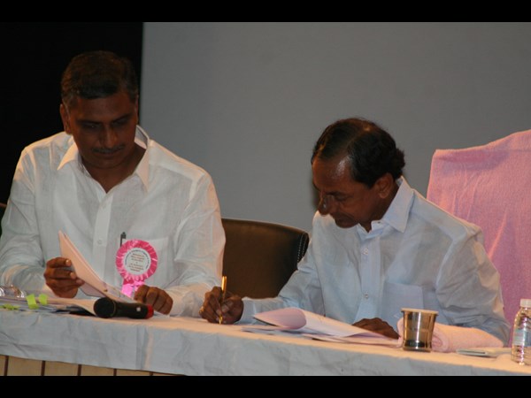 కేసీఆర్