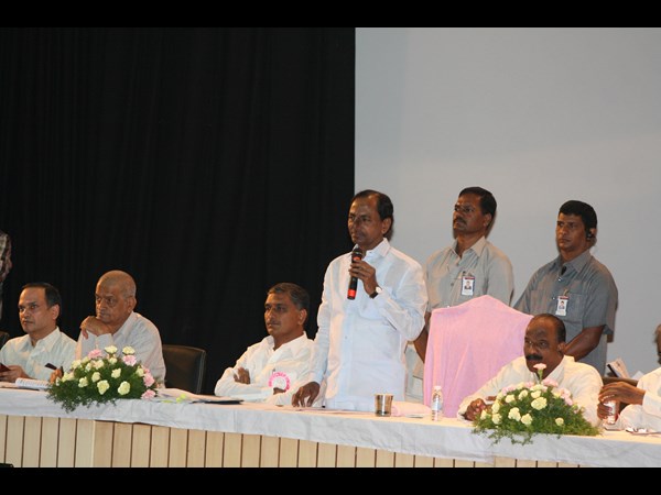 కేసీఆర్