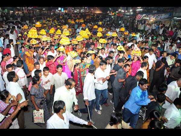 బతుకమ్మ