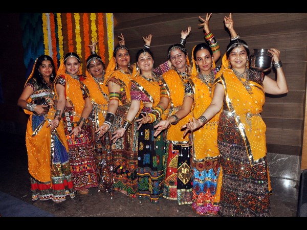 దాండియా