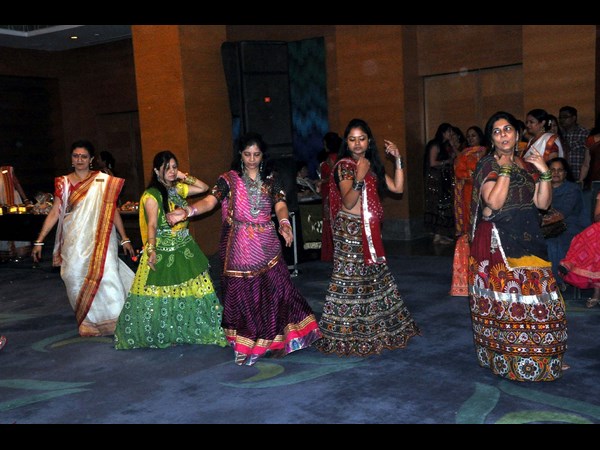 దాండియా