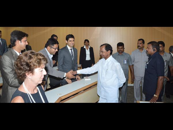 ఆర్థిక వ్యవస్థ బలోపేతం