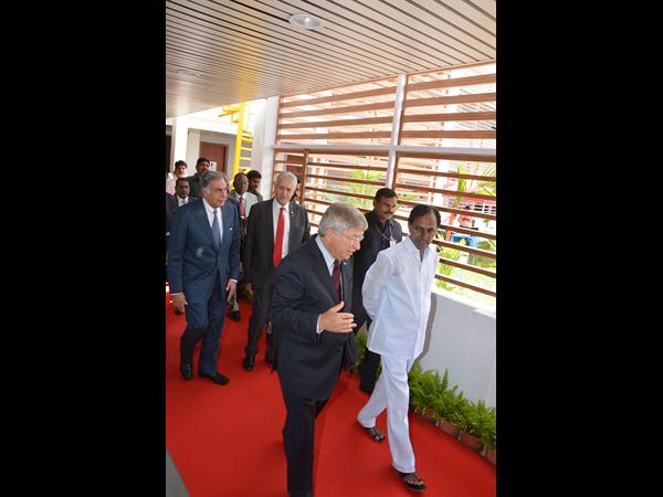 తక్కువ పన్నుల విధానం