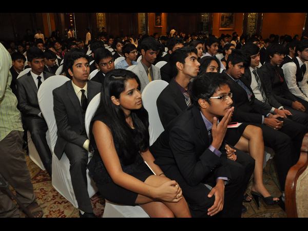 మోడల్ ఐరాస