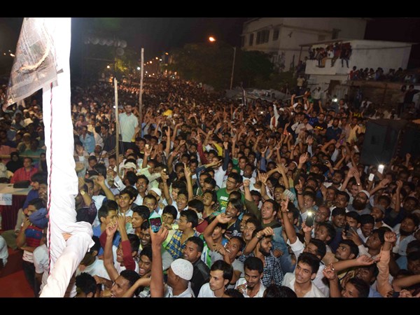 అక్బరుద్దీన్ ఓవైసీ