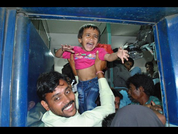 సికింద్రాబాద్ రైల్వేస్టేషన్‌లో..