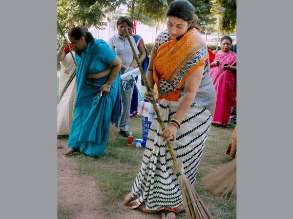 స్మృతి ఇరానీ