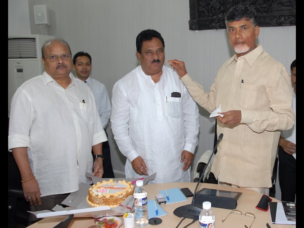 చిన్న రాజప్ప జన్మదిన వేడకలు చిన్న రాజప్ప జన్మదిన వేడకలు