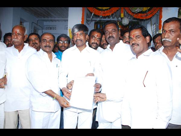 కల్లు కంపౌండ్