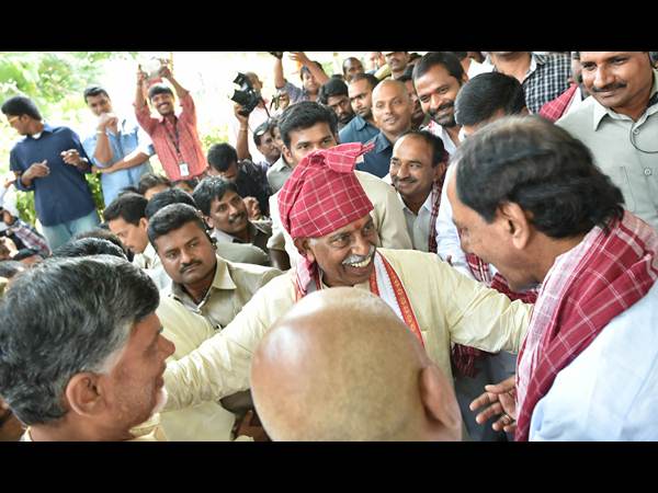 అలయ్ బలయ్