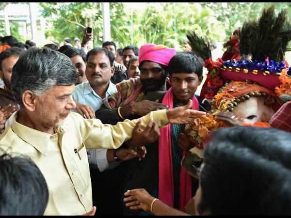 అలయ్ బలయ్