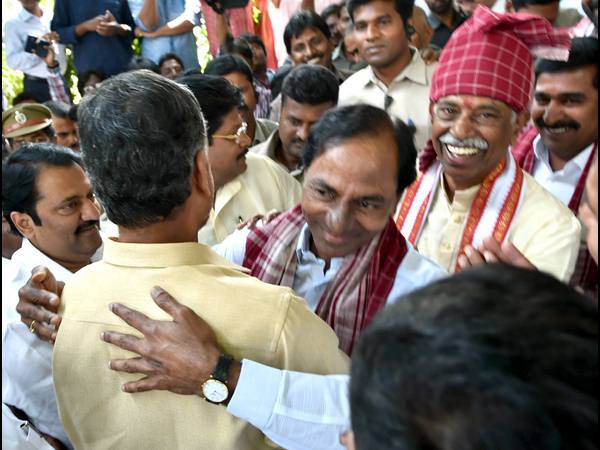 అలయ్ బలయ్