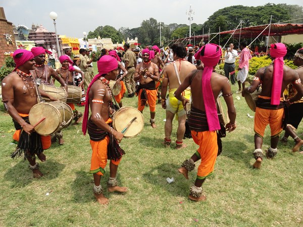 సాంస్కృతిక కార్యక్రమాలు