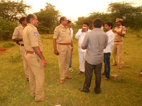 పోలీసుల దర్యాప్తు