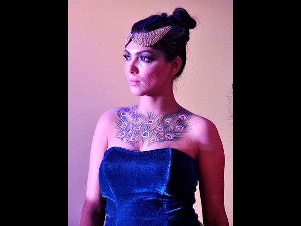 ర్యాంప్‌ వాక్‌తో కనువిందు చేసిన ముద్దుగుమ్మలు