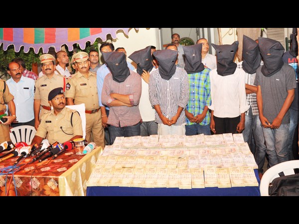  సాక్షి దినపత్రిక