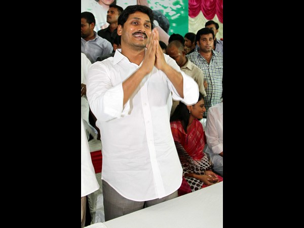 వైయస్ జగన్