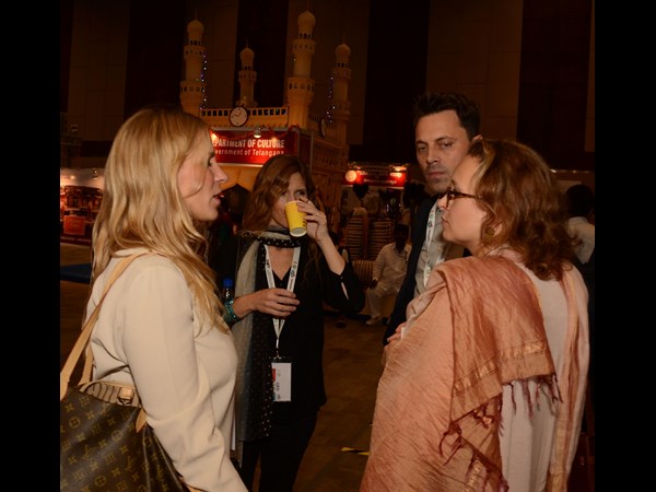  మెట్రోపొలిస్