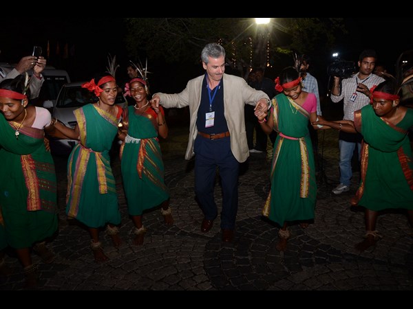 మెట్రోపొలిస్