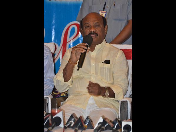 డంపింగ్ యార్డు ఏర్పాటు చేయకపోతే సర్పంచుల చెక్ పవర్ రద్దు