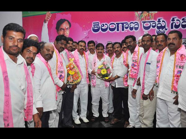 చేరికలు