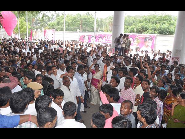 చేరికలు