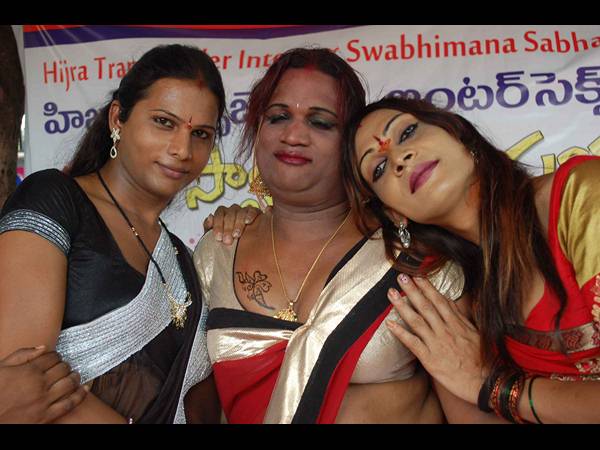  హిజ్రాల ధర్నా