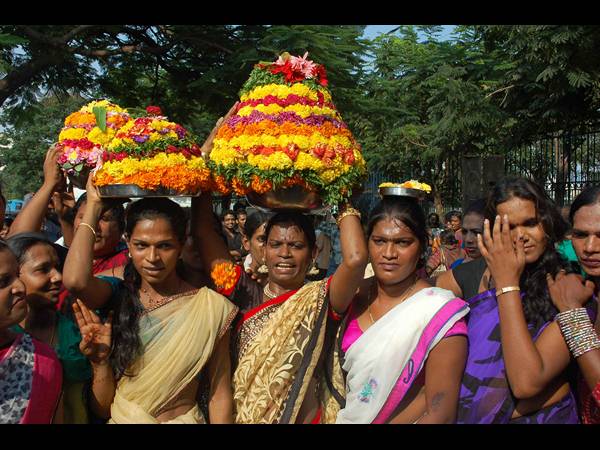  హిజ్రాల ధర్నా