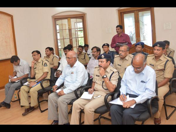 ప్రత్యేకాధికారి సమీక్ష