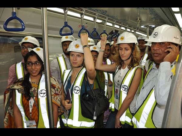 మెట్రోపొలిసి ముగింపు