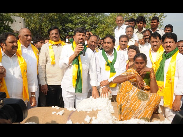  బస్సుయాత్ర