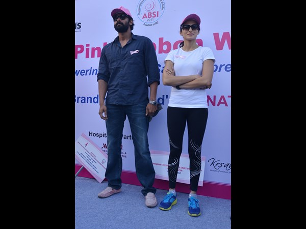 పింక్ రిబ్బన్