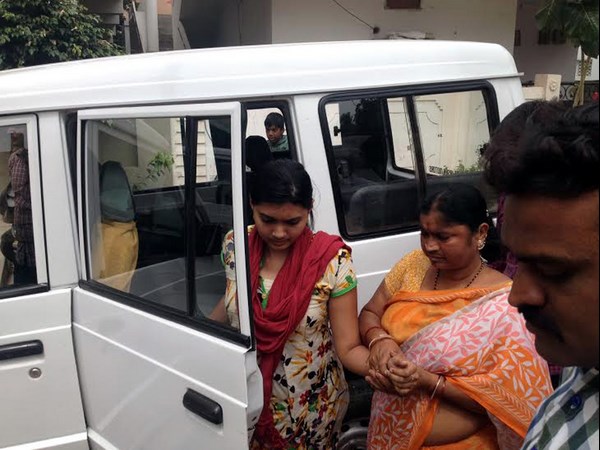 ఇంటికి భవ్యశ్రీ